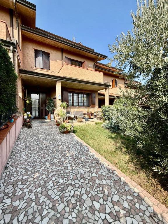 immagine annuncio 1 di 15