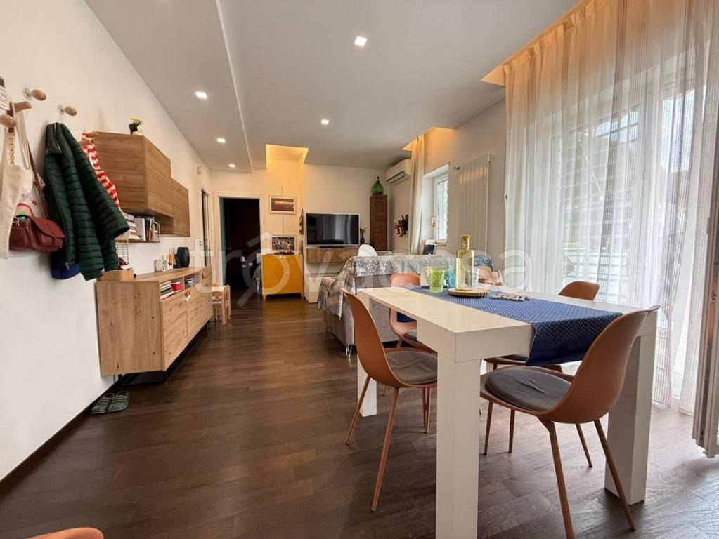 immagine annuncio 1 di 8