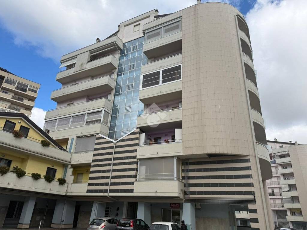 immagine annuncio 8 di 9