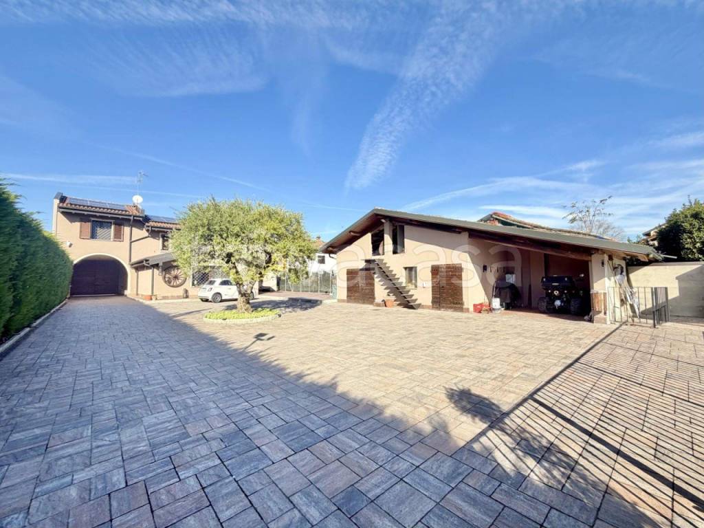 immagine annuncio 1 di 15