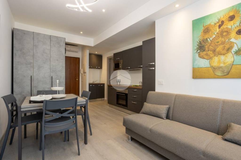 immagine annuncio 1 di 9