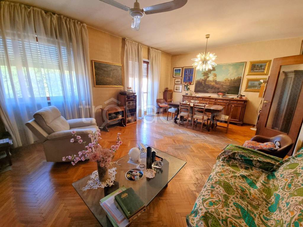 immagine annuncio 1 di 13