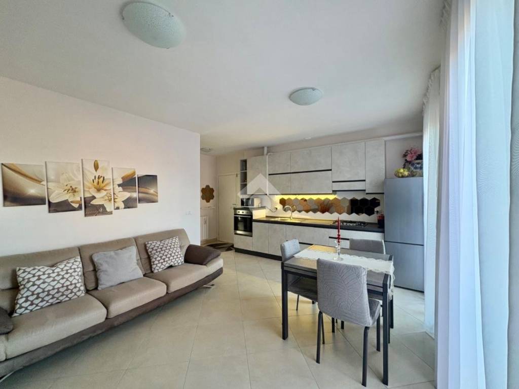 immagine annuncio 1 di 13