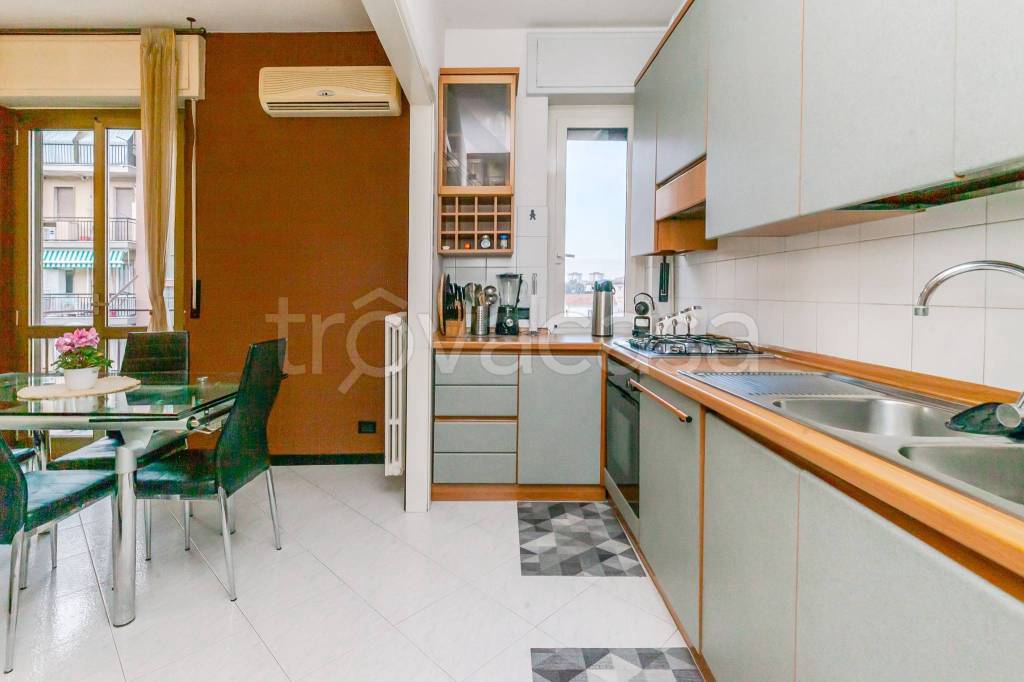 immagine annuncio 12 di 13