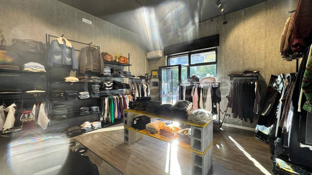 immagine annuncio 1 di 4