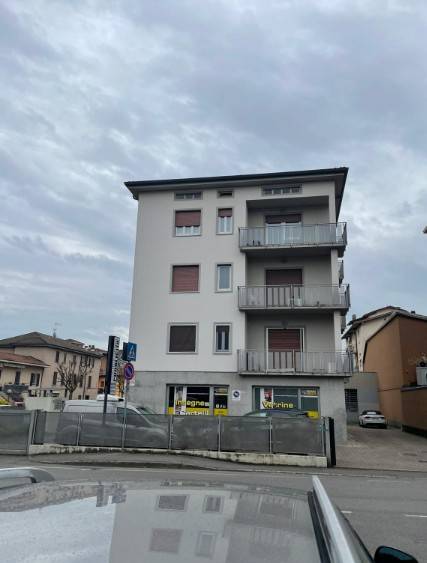 immagine annuncio 1 di 9