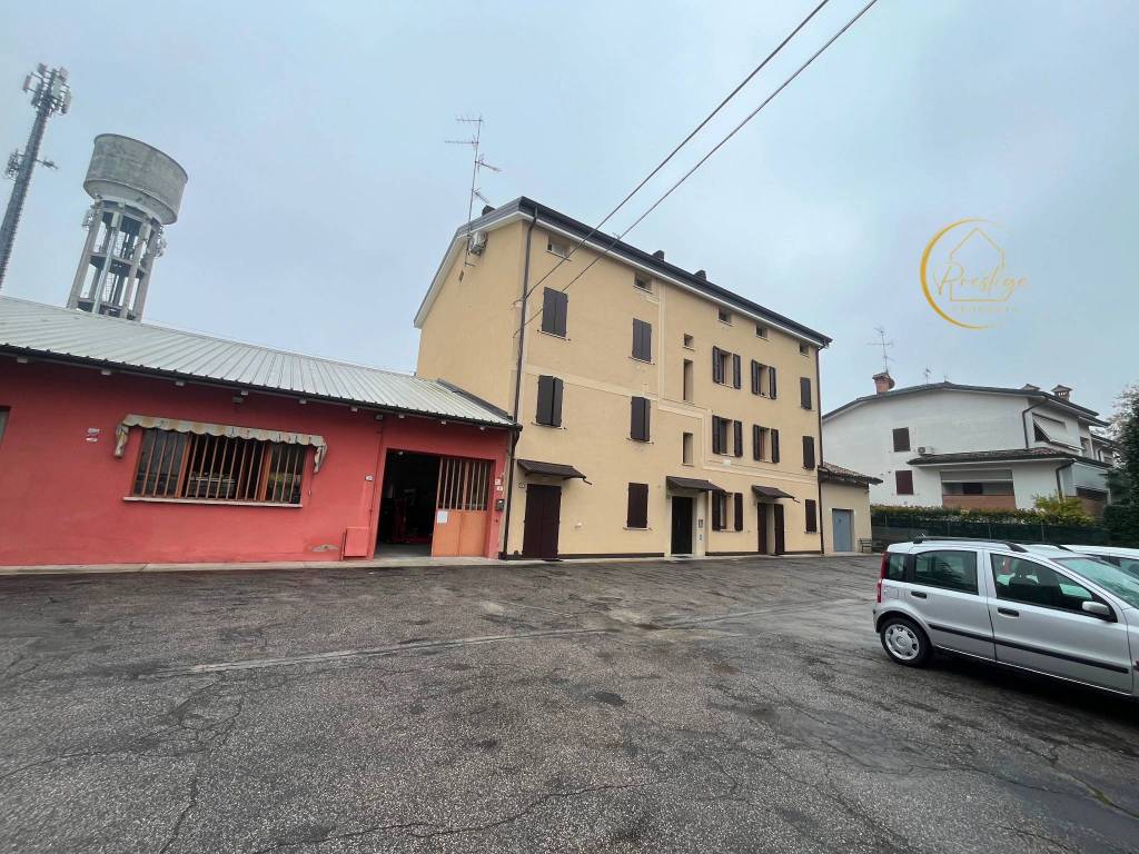 immagine annuncio 1 di 9