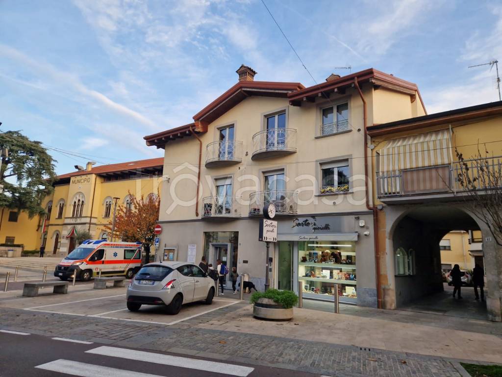 immagine annuncio 12 di 13