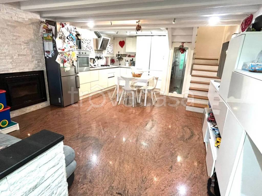 immagine annuncio 1 di 6