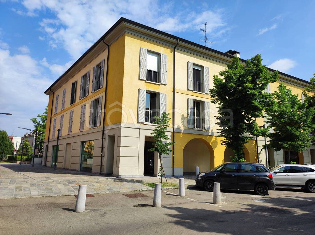 immagine annuncio 1 di 14