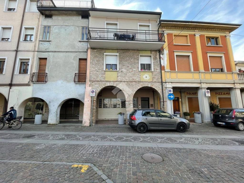 immagine annuncio 1 di 13