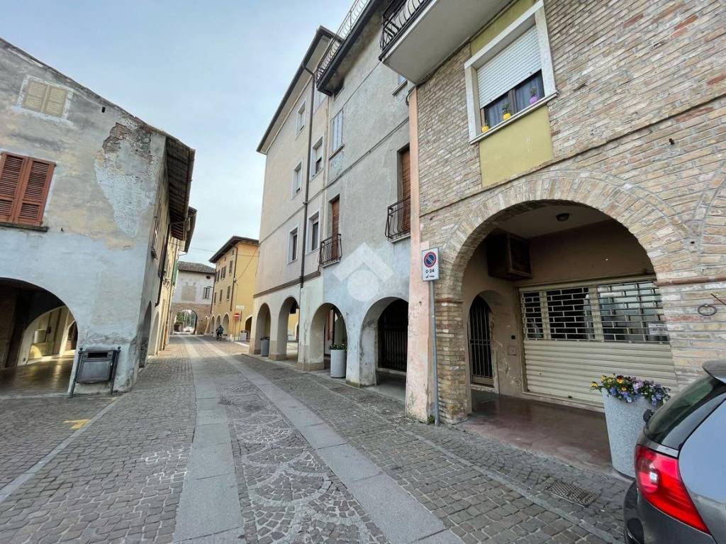 immagine annuncio 12 di 13