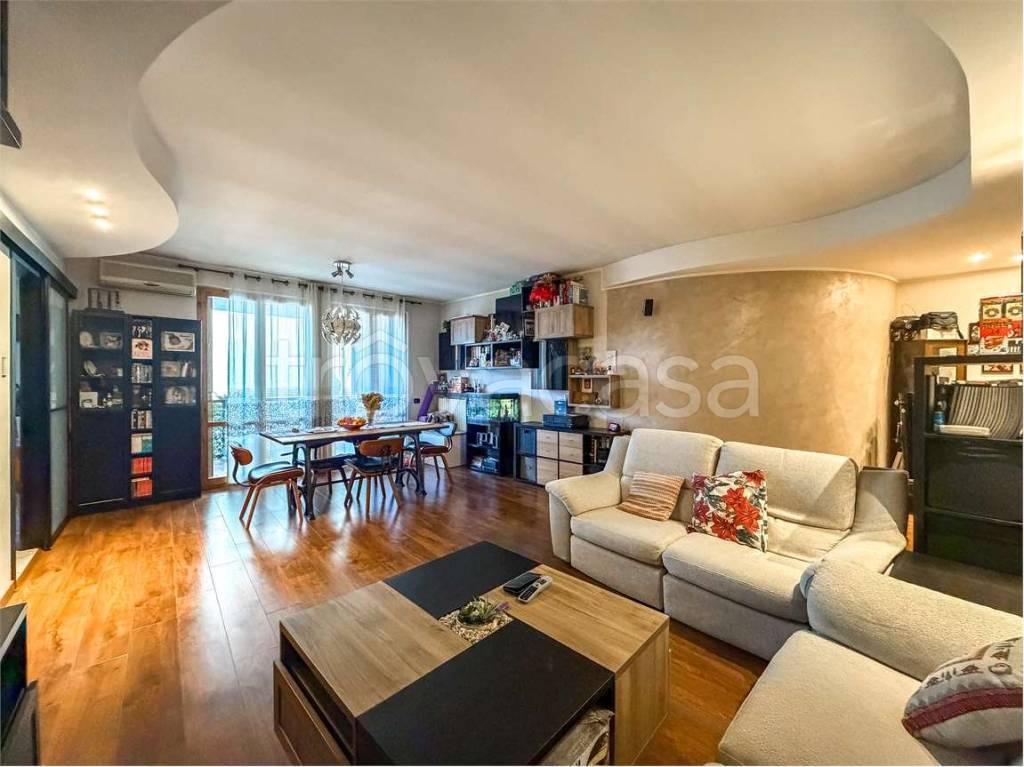 immagine annuncio 2 di 12