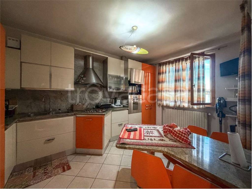 immagine annuncio 4 di 12