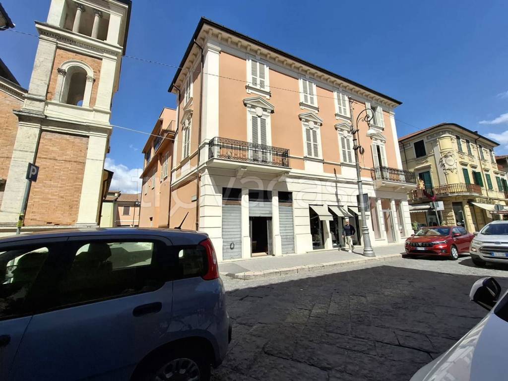 immagine annuncio 1 di 4