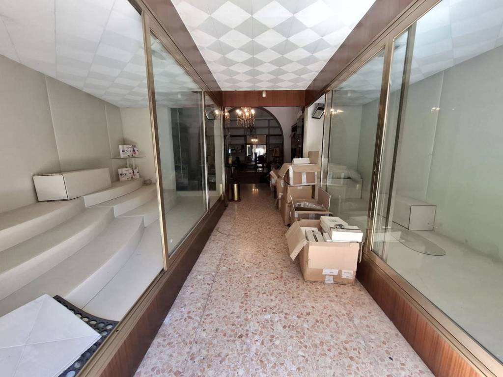 immagine annuncio 2 di 4