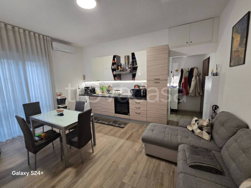 immagine annuncio 2 di 12