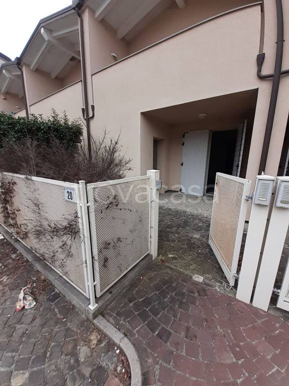 immagine annuncio 1 di 8