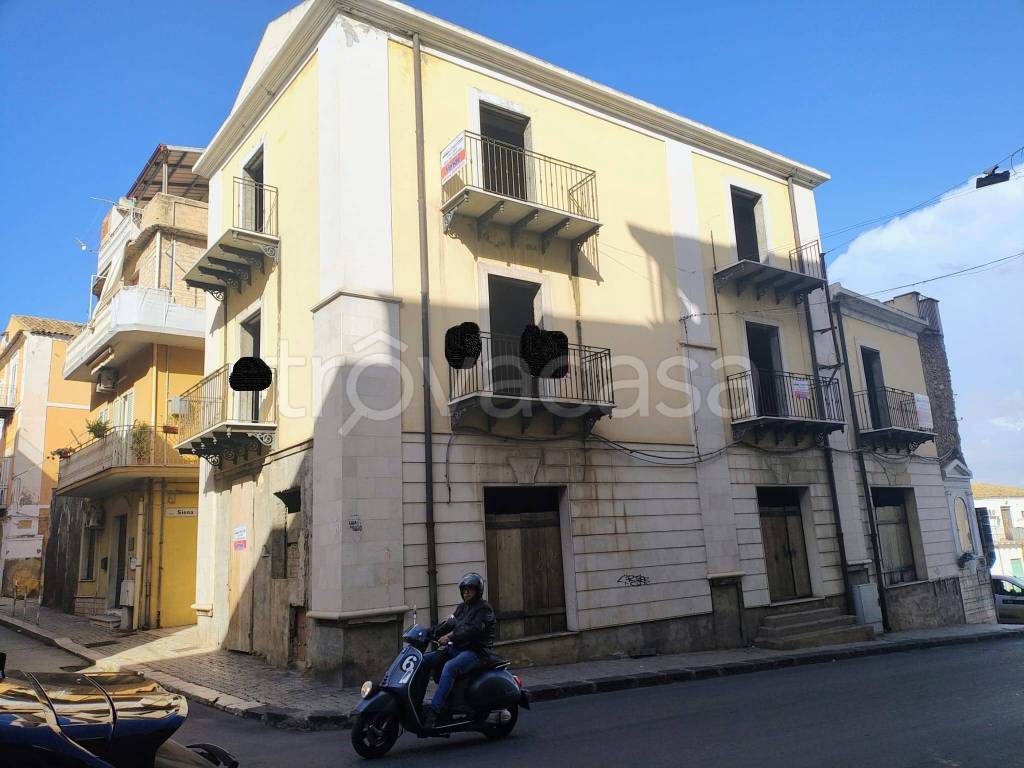 immagine annuncio 2 di 12