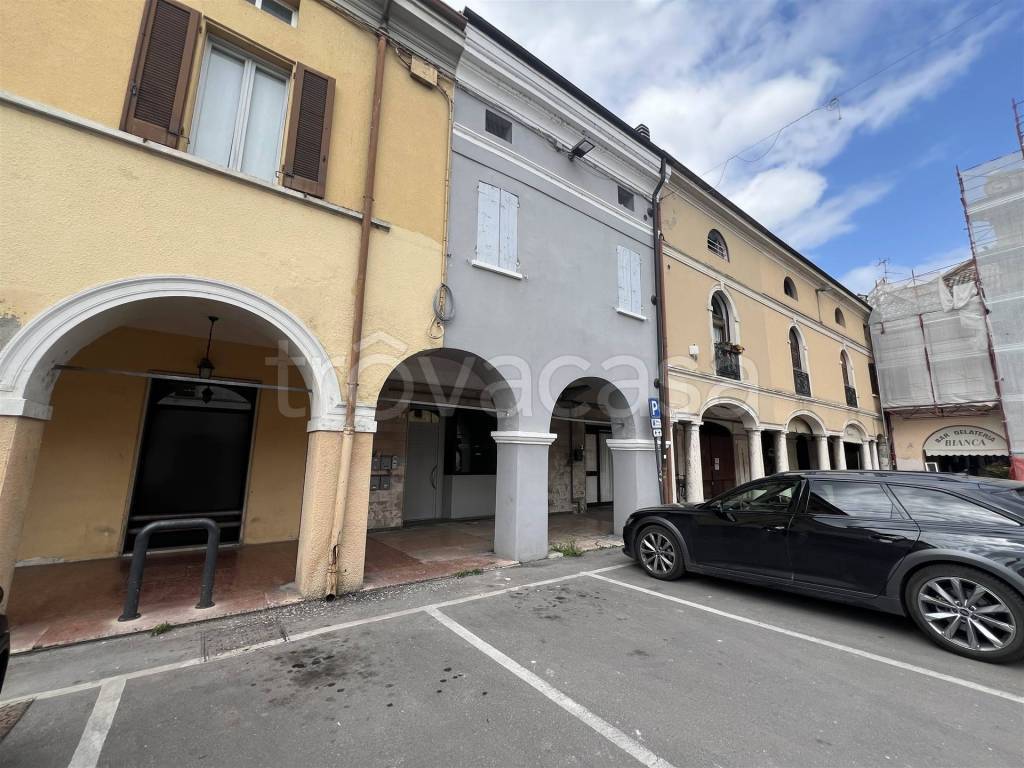 immagine annuncio 1 di 8