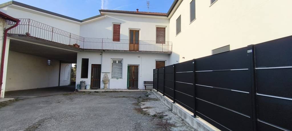 immagine annuncio 1 di 9