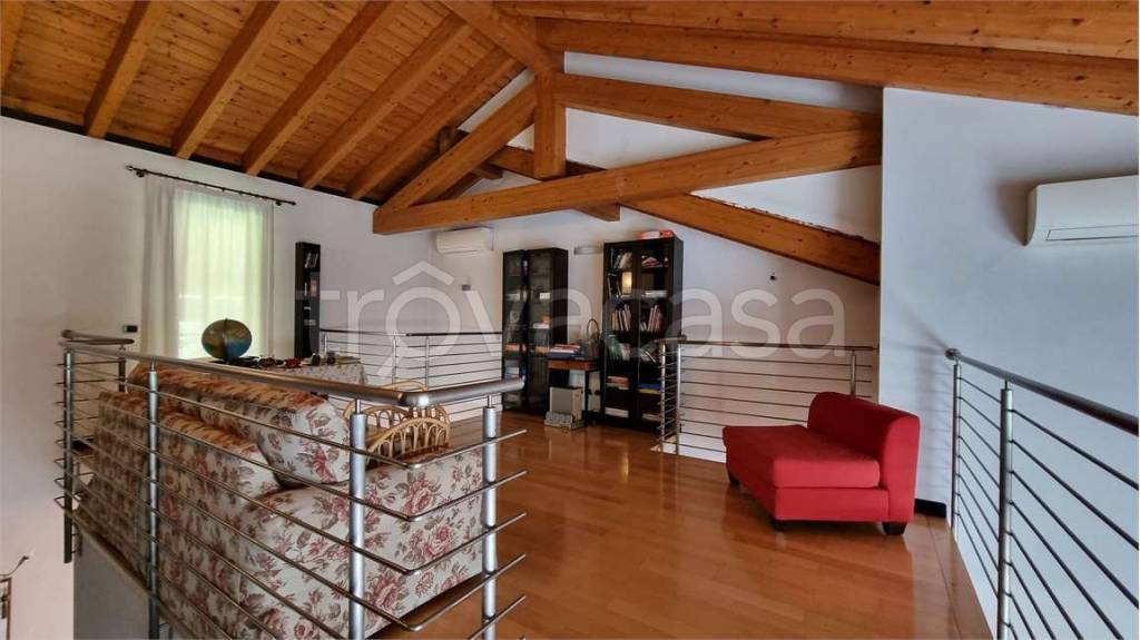 immagine annuncio 1 di 8