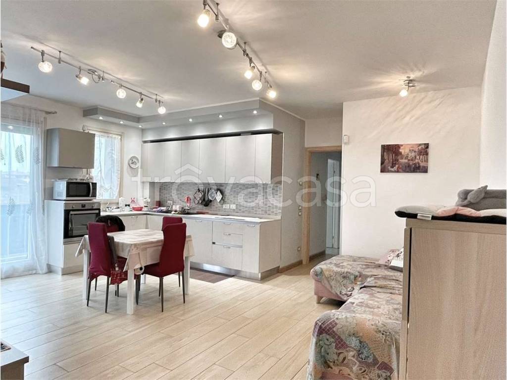 immagine annuncio 1 di 13