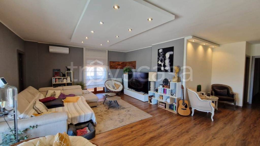 immagine annuncio 1 di 9