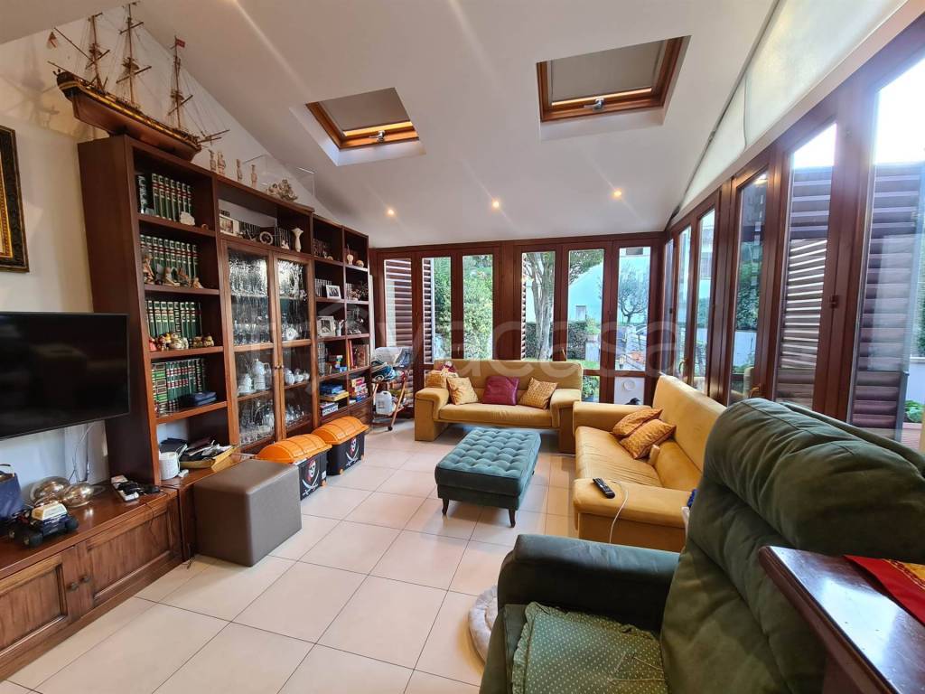 immagine annuncio 1 di 13