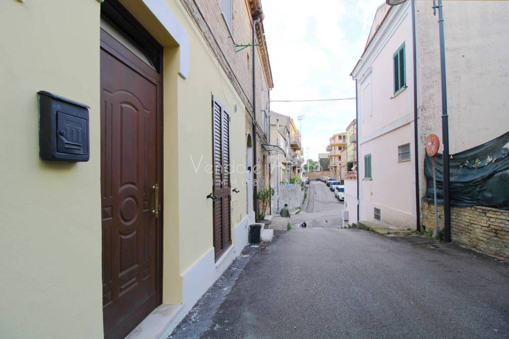 immagine annuncio 6 di 8