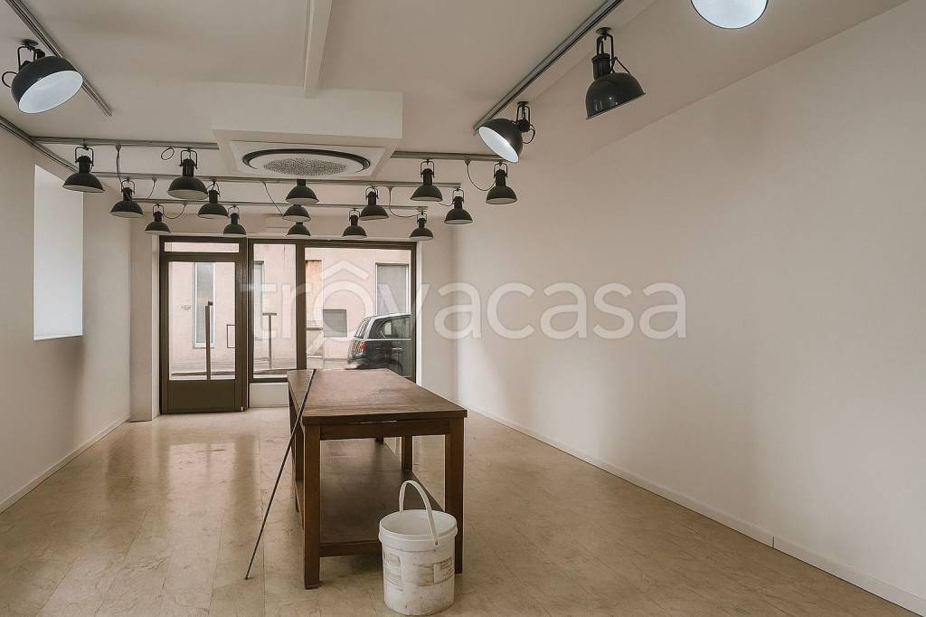 immagine annuncio 1 di 4