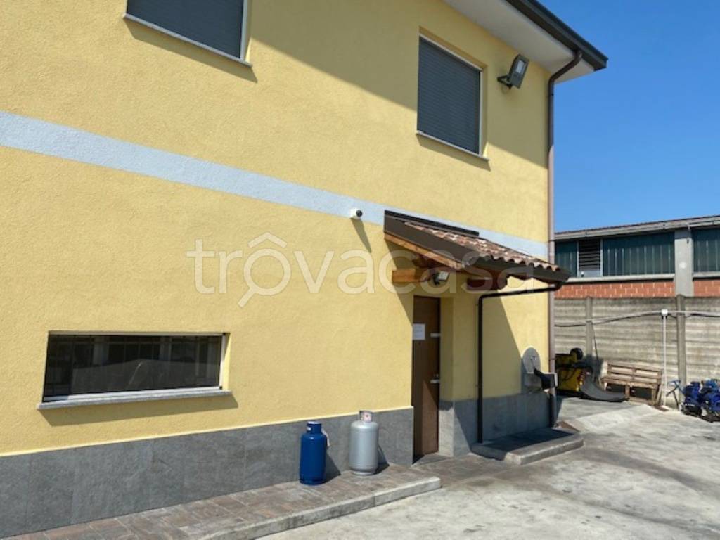 immagine annuncio 1 di 13