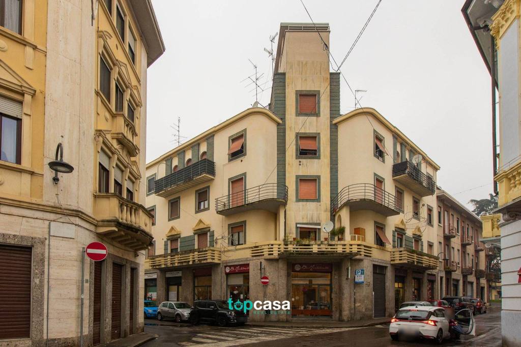 immagine annuncio 12 di 13