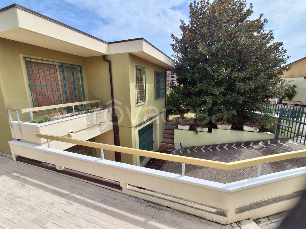 immagine annuncio 4 di 12