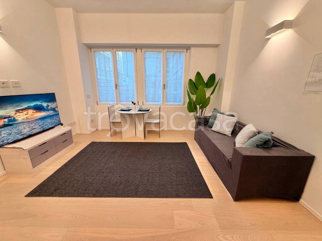 immagine annuncio 1 di 12