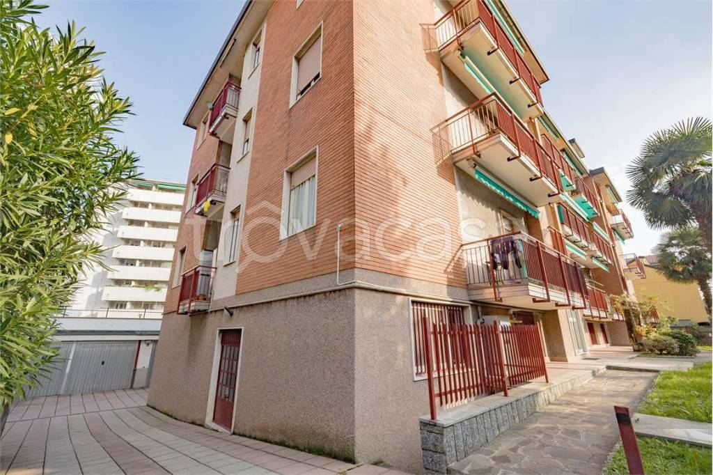 immagine annuncio 11 di 12