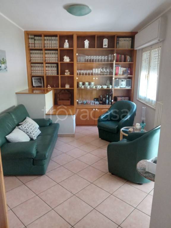 immagine annuncio 2 di 12