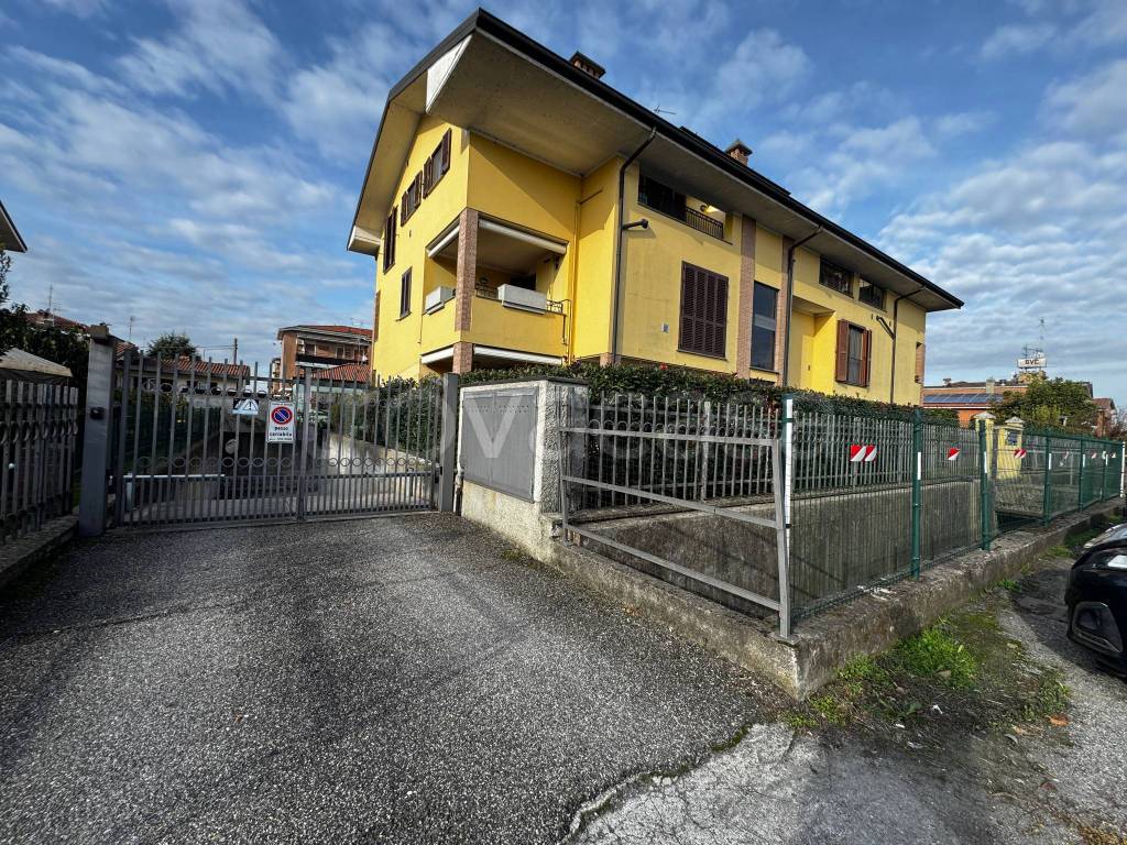 immagine annuncio 11 di 12