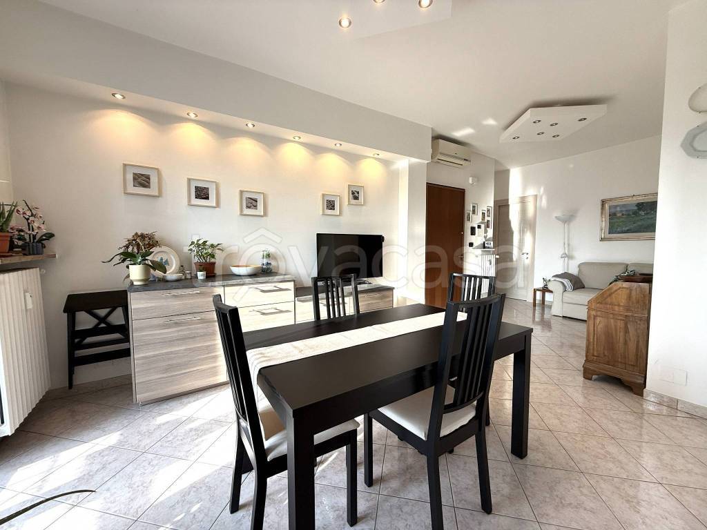 immagine annuncio 1 di 13