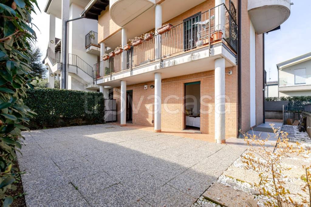 immagine annuncio 1 di 15