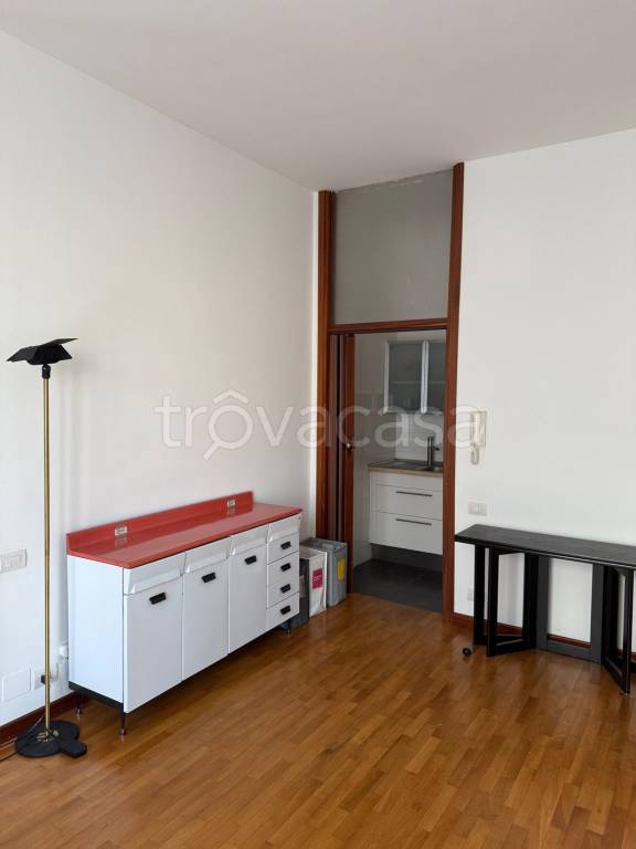 immagine annuncio 1 di 14