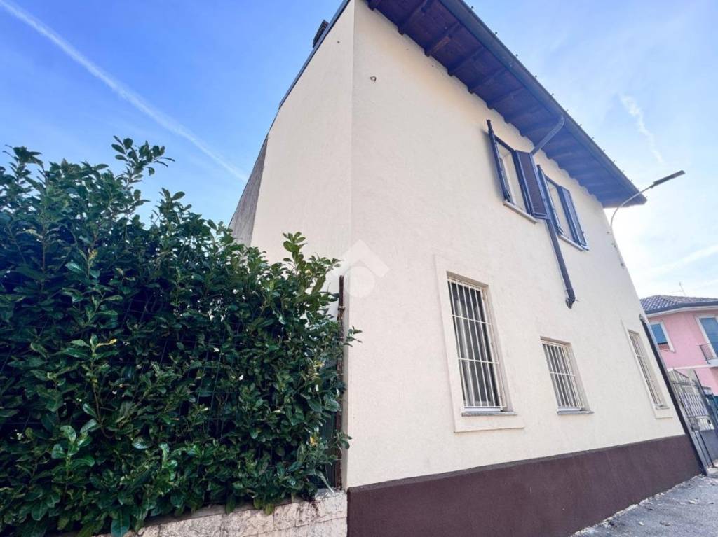 immagine annuncio 1 di 14