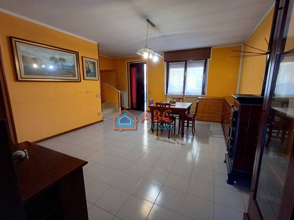 immagine annuncio 1 di 8