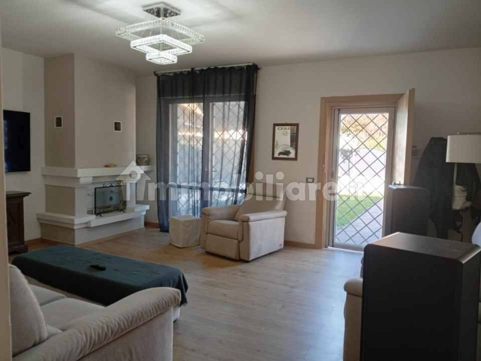 immagine annuncio 2 di 4