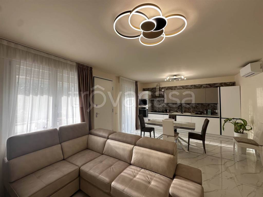 immagine annuncio 1 di 13