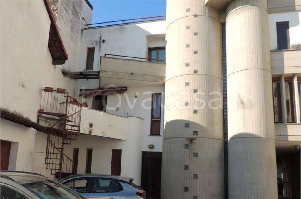 immagine annuncio 2 di 12