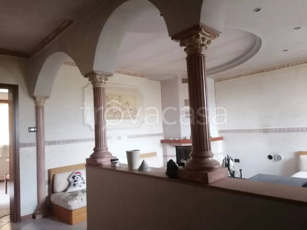 immagine annuncio 1 di 9