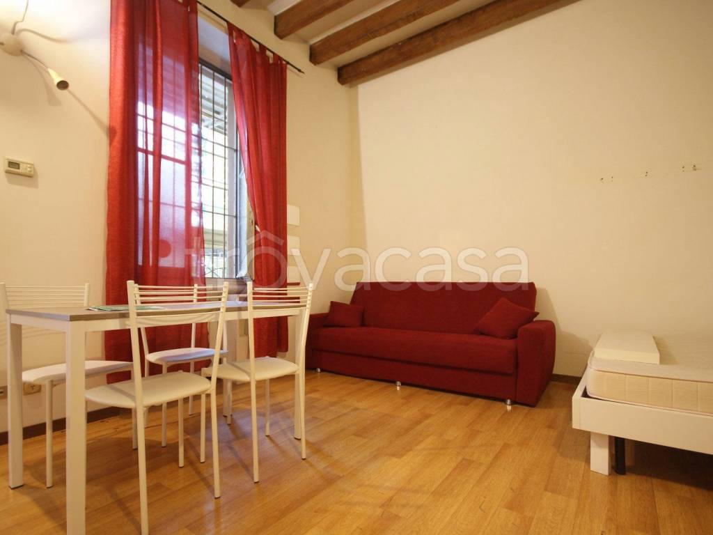 immagine annuncio 5 di 8