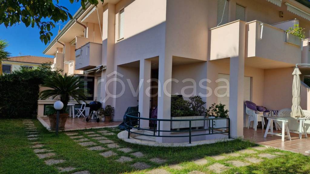 immagine annuncio 2 di 4