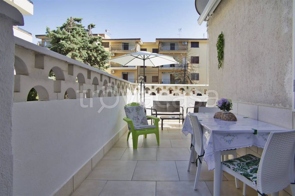 appartamento in vendita a Roseto Capo Spulico in zona Borgata Marina